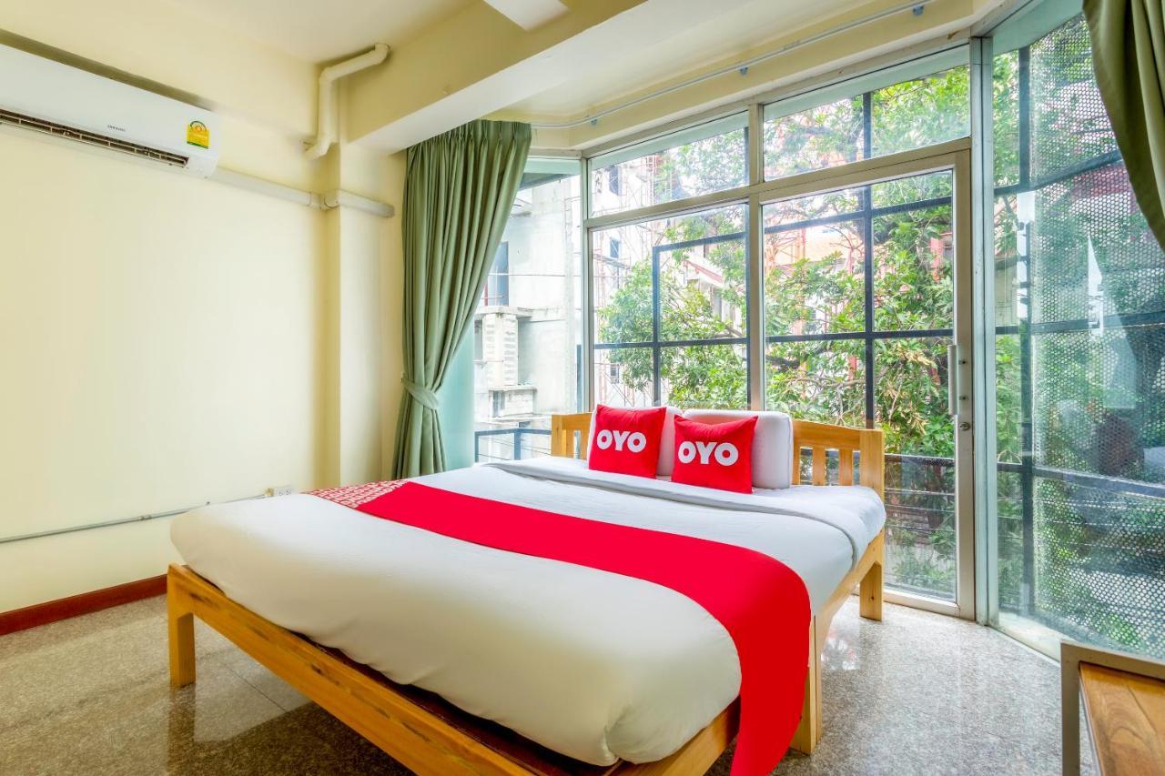 Oyo 928 Leaf Hostel Chiang Mai Zewnętrze zdjęcie