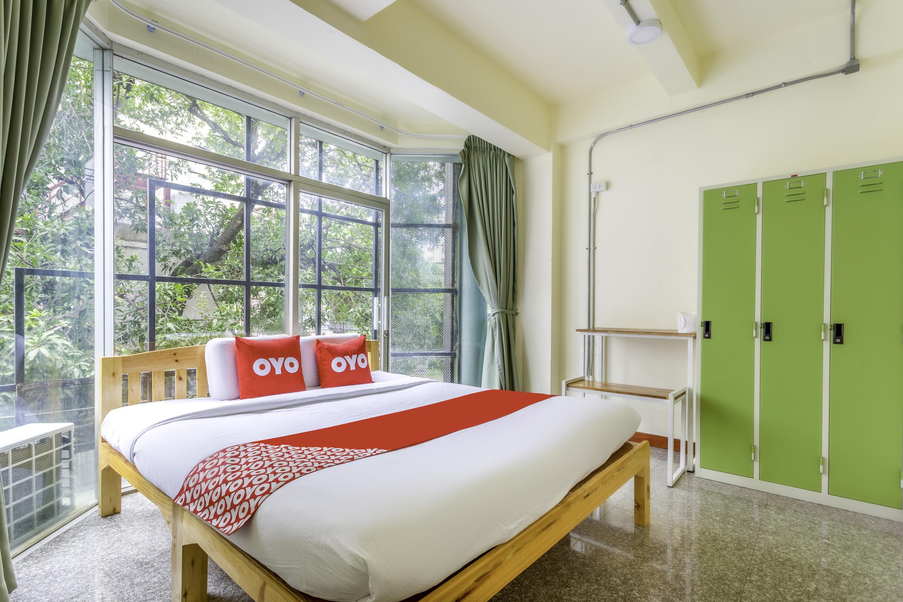 Oyo 928 Leaf Hostel Chiang Mai Zewnętrze zdjęcie