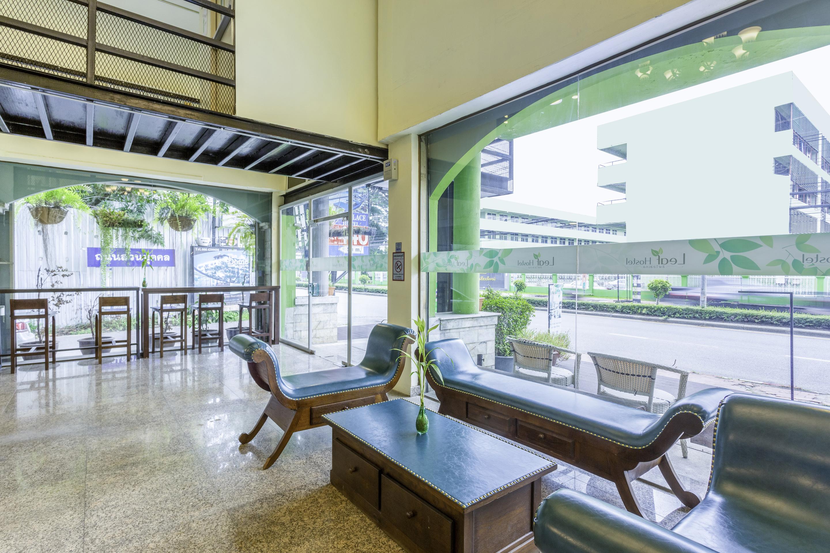 Oyo 928 Leaf Hostel Chiang Mai Zewnętrze zdjęcie